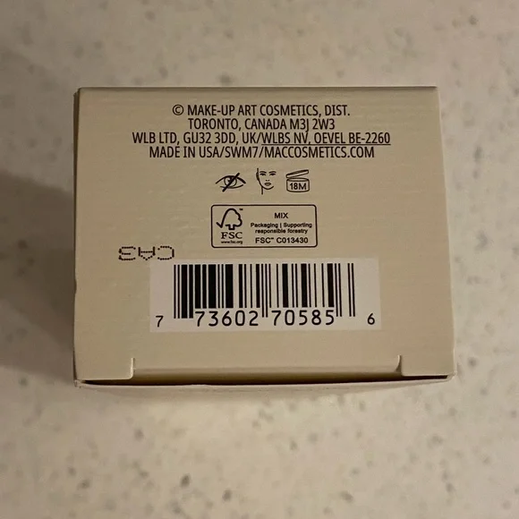 Mac hyper real fresh canvas cream-to-foam cleanser - Picture 7 of 9